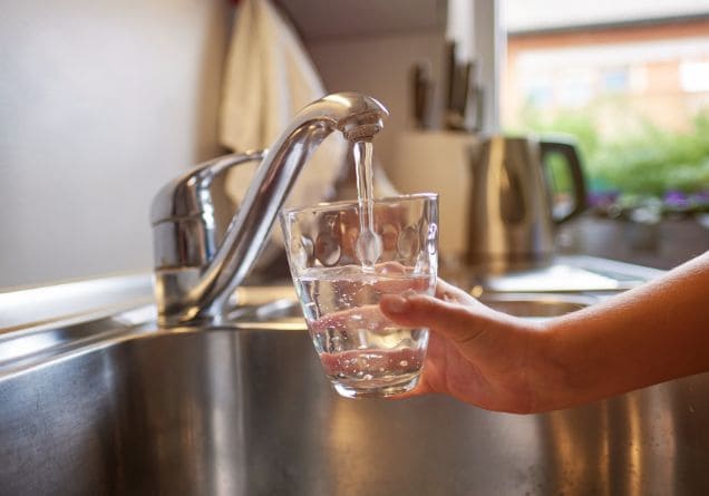 Adoucisseur d’eau VS purificateur : les différences à découvrir